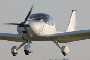 54_AED_70Z9614 